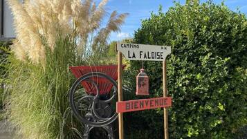 Enceinte de lâhĂ©bergement