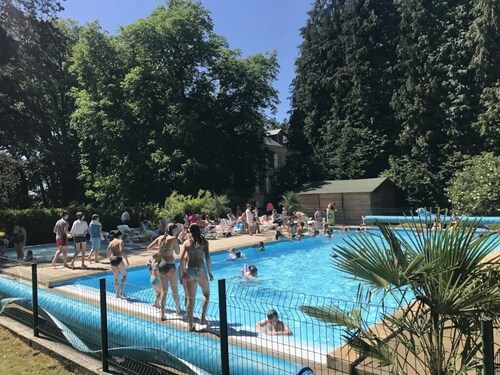 ZEcamping 3* piscine chauffée locatif TV BBQ 17m2