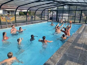 Inomhuspool och uppvärmd pool