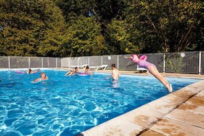 Beheizter Pool