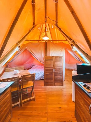 2 Schlafzimmer, WLAN