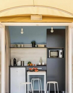 Interior - ZEcamping 3* animé toboggans dog friendly locatif 16m2 4 pers (Sussargues)