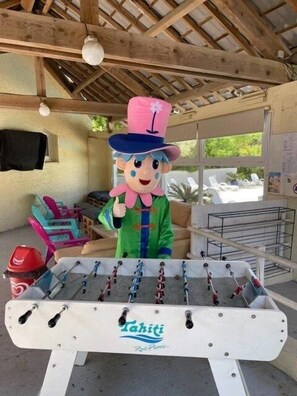 Children’s area - ZEcamping 3* familial toboggans animaux acceptés locatif 32m2 5 pers (Sussargues)