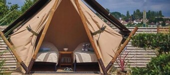 Camping 3 étoiles - Piscine - ccbbie0