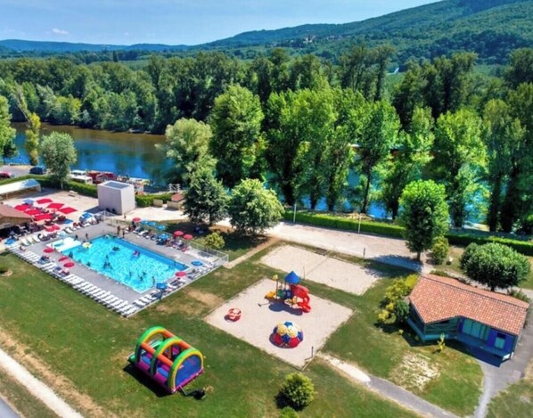 Beheizter Pool