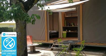 ZEcamping 3 étoiles familial piscine chauffée cabane BBQ 17m2