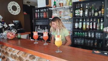 Bar (en la propiedad)