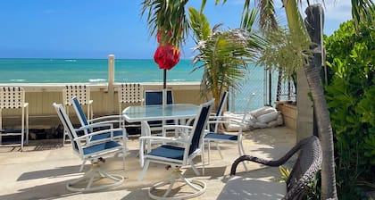 Seaside paradise! Gorgeous view of the ocean from this beach house.