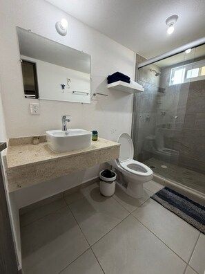 Bathroom - Depa Coral- Luxory apartment with Private Beach Club (Acapulco de Juárez)