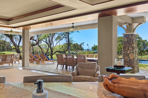 Experience Mauna Kea — Special Introductory Rates Available - Luxury Villa on Mauna Kea Golf Course | Ocean Views | Sleeps 10 (8 Adults, 2 Children under 12)