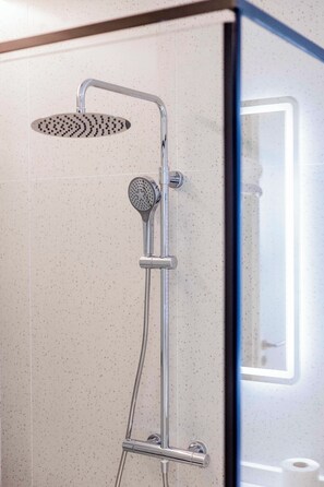 Hair dryer - 2BR Beachside Resort•50m to the sea (Choeng Thale)