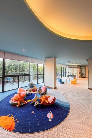 Children’s area - 2BR Beachside Resort•50m to the sea (Choeng Thale)