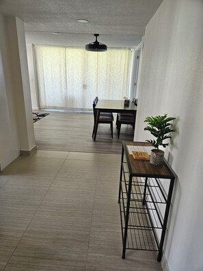 Interior - Waikiki  beach is just across  street. (Honolulu)