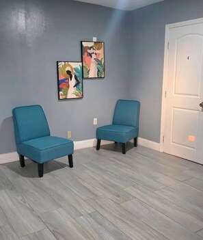 Interior - Spacious 4BR Home
Comfortable Stay in Lauderhill Near FLL & Beaches (Fort Lauderdale)