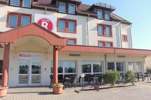 Exterior - Comfort Hotel Leipzig West (Schkeuditz)