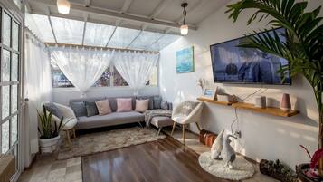 Apartment | Living area