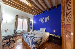 Apartment, Non Smoking, Ground Floor | Iron/ironing board, free WiFi - Jade Loft (Mexico City)