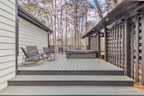 Terrace/patio - Lake Vista Lodge - Hot Tub in Bent Tree Community (Jasper)