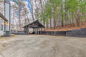 Terrace/patio - Lake Vista Lodge - Hot Tub in Bent Tree Community (Jasper)
