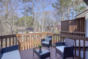 Property grounds - Walk to Beach and Town!  3BR w/ a Pool! (Bethany Beach)