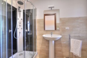 Hair dryer - Villa Rubino, Elegant Country House with Pool (Syracuse)