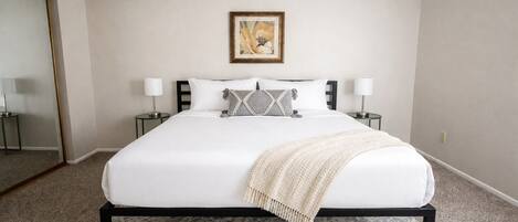 WiFi, bed sheets