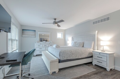 Dune Escape - Hot Tub - 10-Min Beach Walk - Dog Friendly