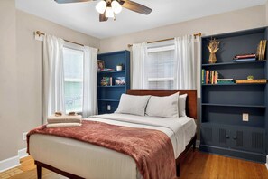 Iron/ironing board, travel cot, WiFi, bed sheets