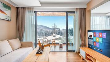 Exclusive Suite, Mountain View | Terrace/patio