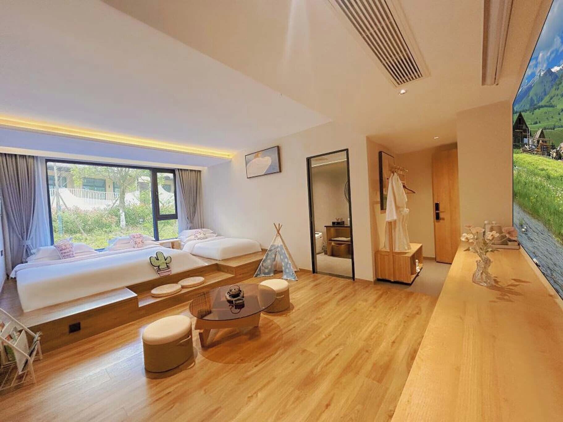 Chambre Triple Familiale, vue montagne