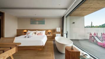 Escritorio, wifi gratis y ropa de cama