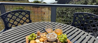 NEW LISTING! Oceanfront Coastal Home-SPECTACULAR VIEWS with Hot Tub & Large Deck