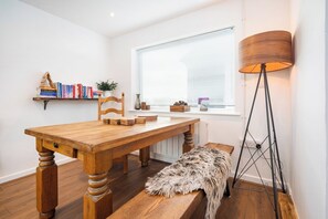 Dining - Countryside Lodge in Bulmer, Suffolk (Bulmer)