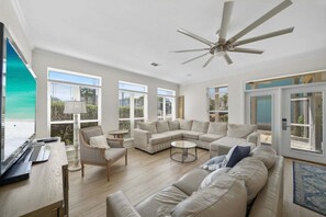 Smart TV - Crystal Beach Destin Home | 6BR w/ Private Pool & Carriage House | Walk to Beach (Destin)