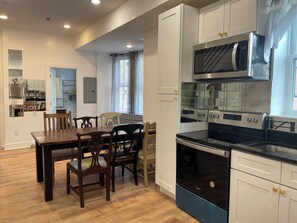 Imagen sin descripción, 4 de 19, botón