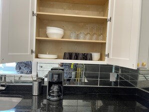 Imagen sin descripción, 3 de 19, botón