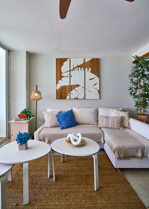 House | 2 bedrooms - Sunset Glow Retreat Marbella Beachfront Pool (Guayacanes)