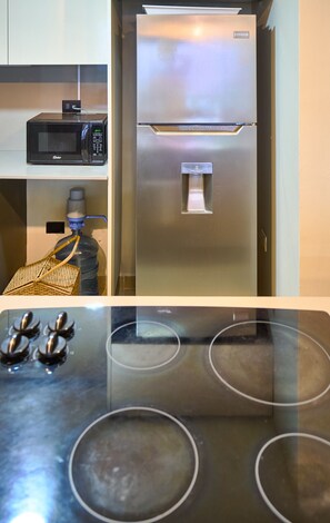 Apartment - Sunset Glow Retreat Marbella Beachfront Pool (Guayacanes)