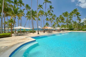Apartment | 3 bedrooms - 3BR Hemingway Retreat Juandolio Walktobeach GYM (Guayacanes)
