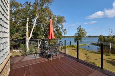 Redbird Lake House on Bras d'Or