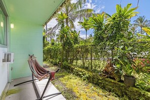 Terrace/patio - Private Balcony • Walk to Beach + Downtown (Hilo)