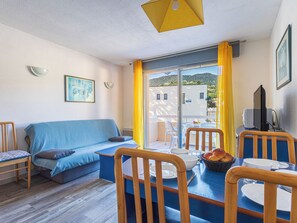 Dining - Santa Barbara by Interhome (Cavalaire)