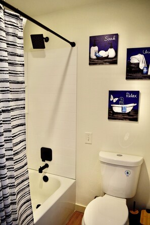 Bathroom - Fully Remodeled & Newly Furnished Browne's Addition Condo - Dog Friendly! (Spokane)