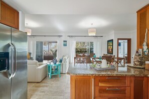House - 3BR Beach Retreat Terrenas Pool Maid Beachfront (Las Terrenas)