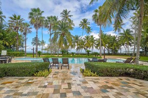 3 bedrooms - 3BR Beach Retreat Terrenas Pool Maid Beachfront (Las Terrenas)