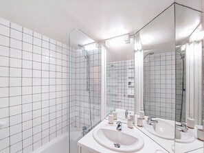 Bathroom - du Golf by Interhome (Saint Cyprien)