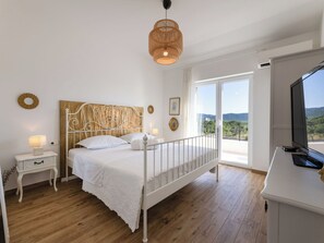 4 bedrooms, Internet - Vacation home Olivia by Interhome (Šestanovac)