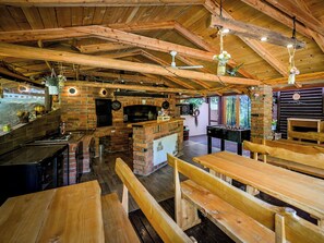 Dining - Pine Hill by Interhome (Klenovnik)