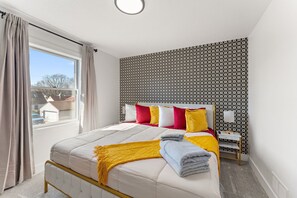 Luokittelematon kuva, 5 kautta 34, painike