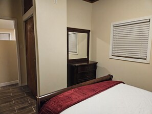 Room - Enjoy a piece of home in a cozy inviting space. (Waynesboro)